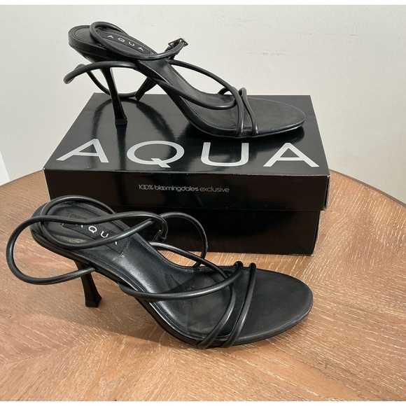 AQUA - Picture 2 of 3